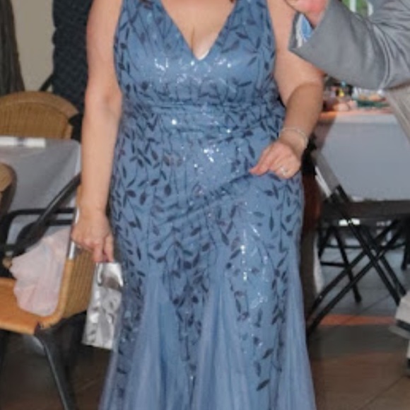 42. Ever Pretty, size 18, slate blue, excellent condition - Picture 4 of 4